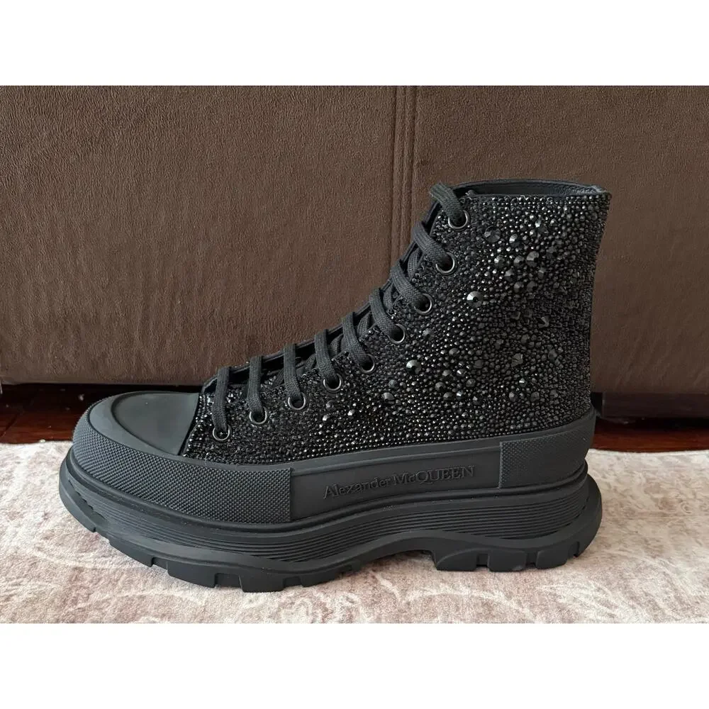 Alexander McQueen 995 nib